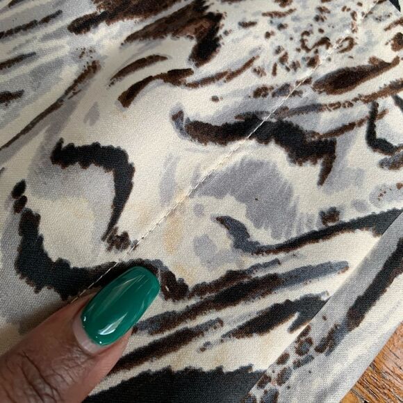 Massey Abstract Animal Print 2 piece set - Picture 13 of 14